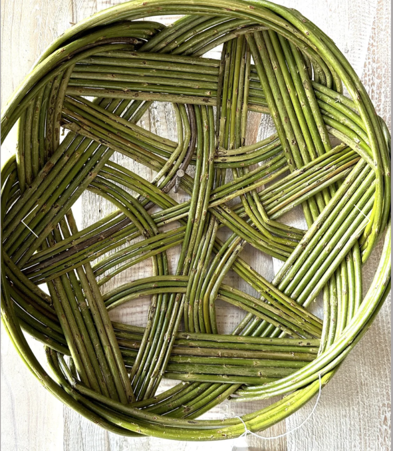 Celtic Tray – Willow Workshop